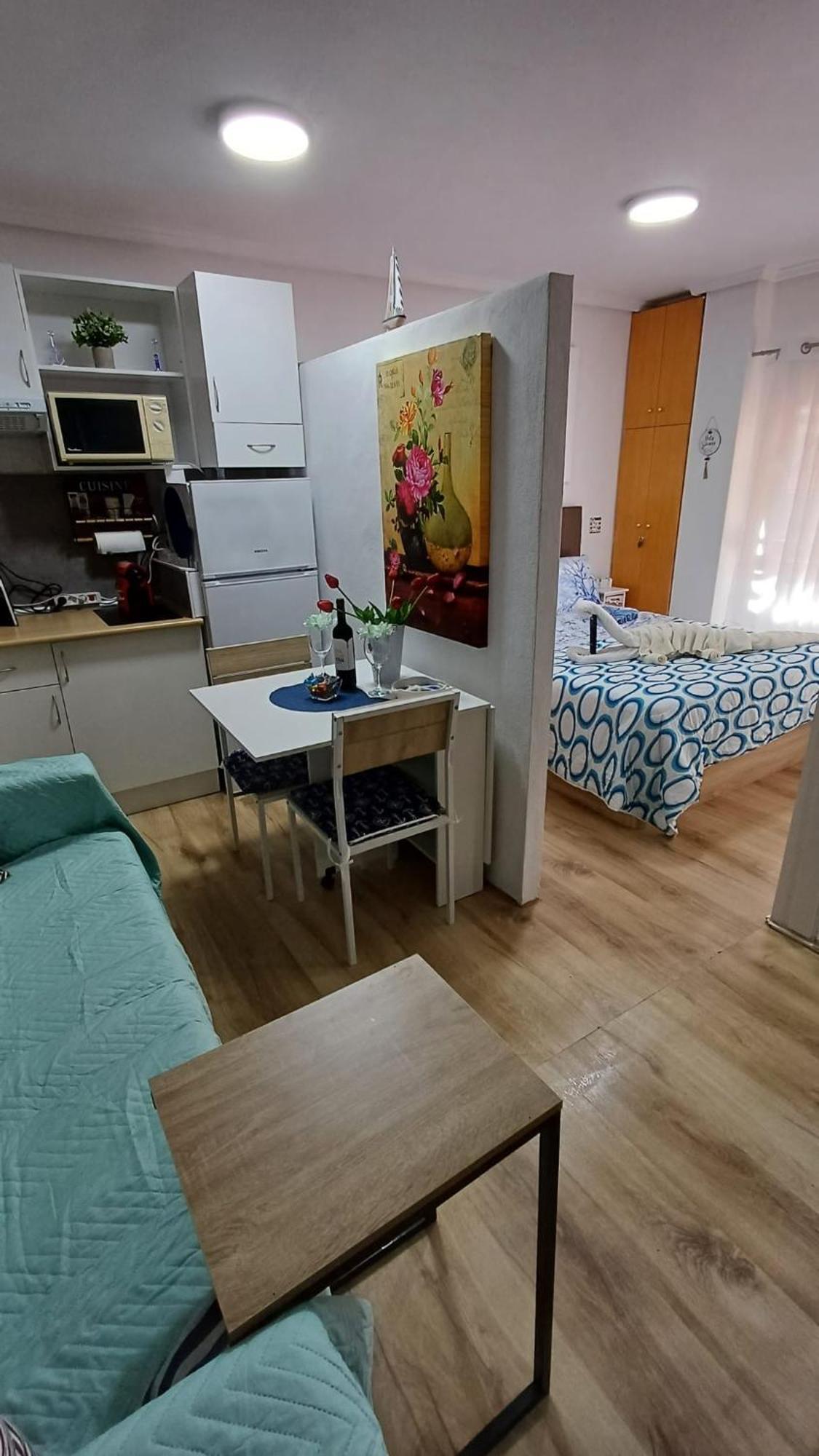 Alicante Postiguet Studios Kültér fotó