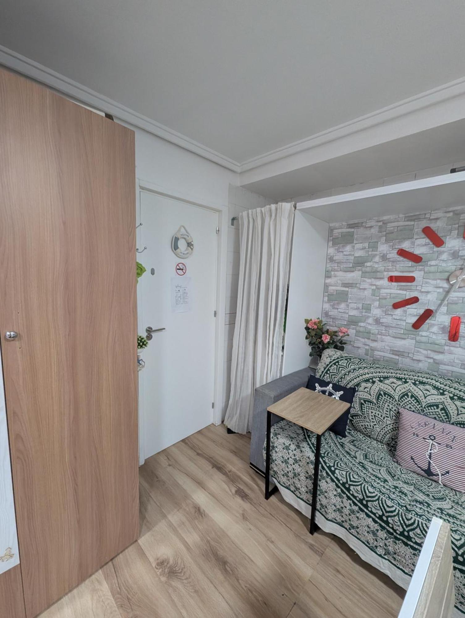 Alicante Postiguet Studios Kültér fotó