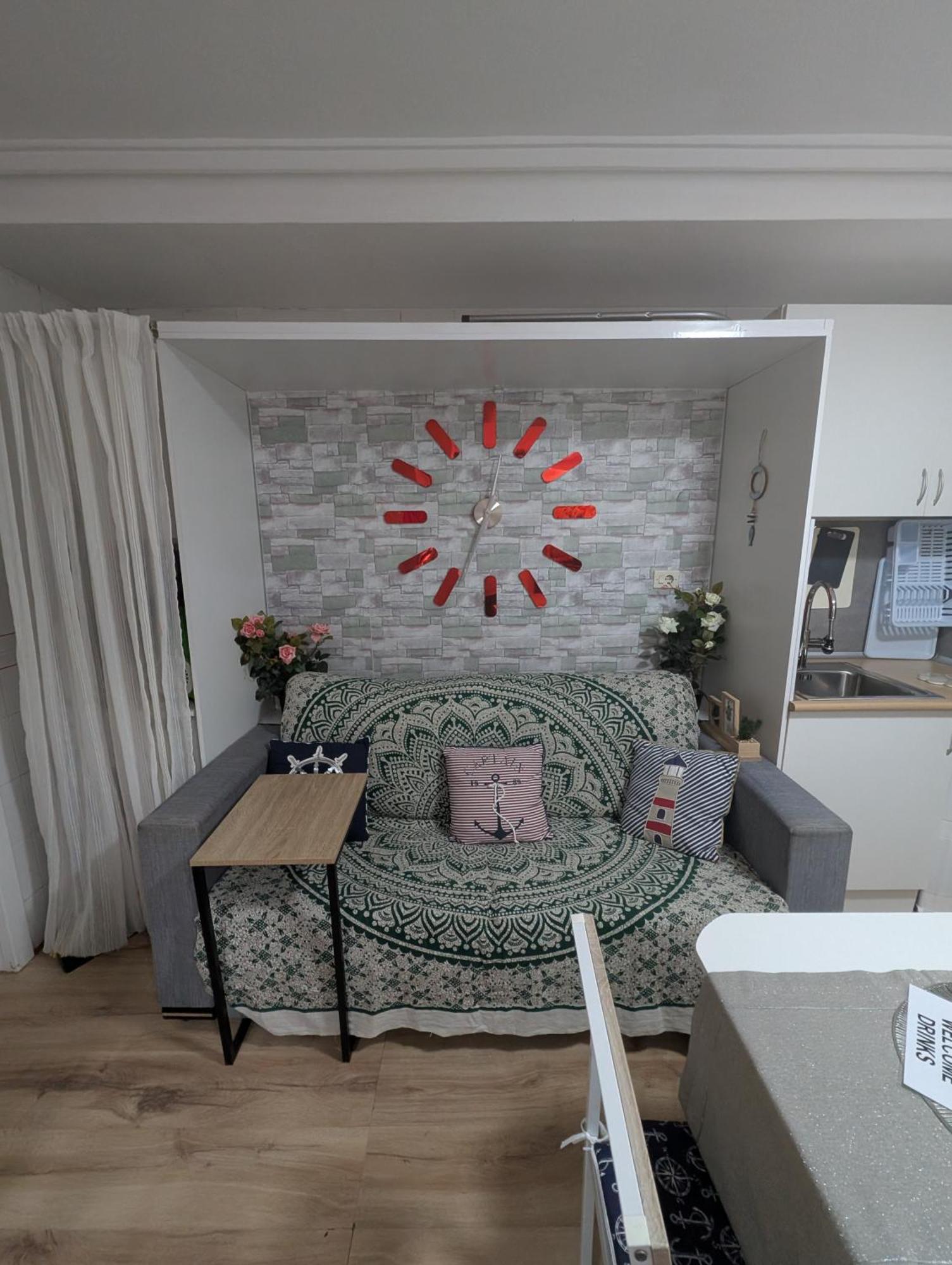 Alicante Postiguet Studios Kültér fotó