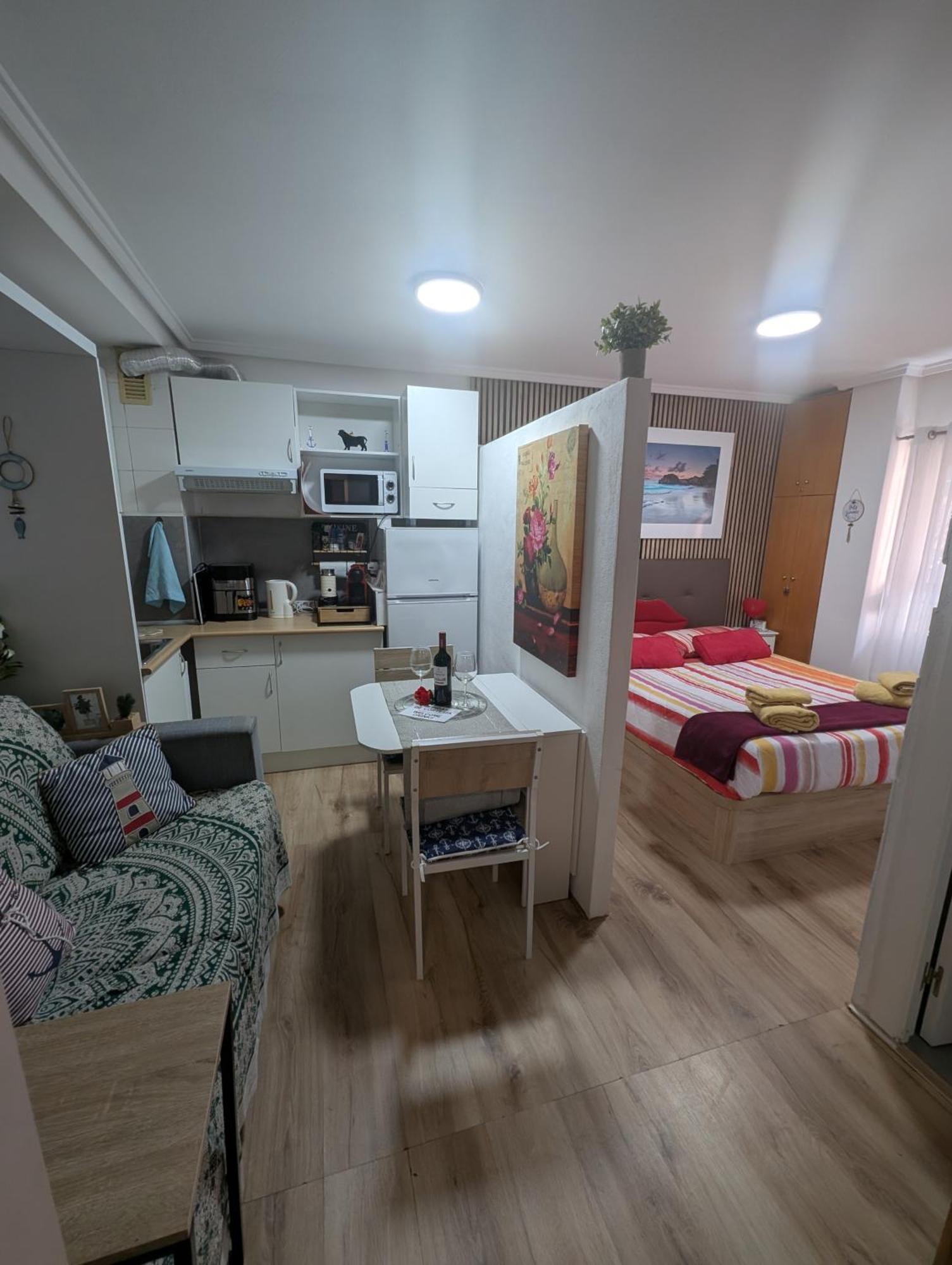 Alicante Postiguet Studios Kültér fotó